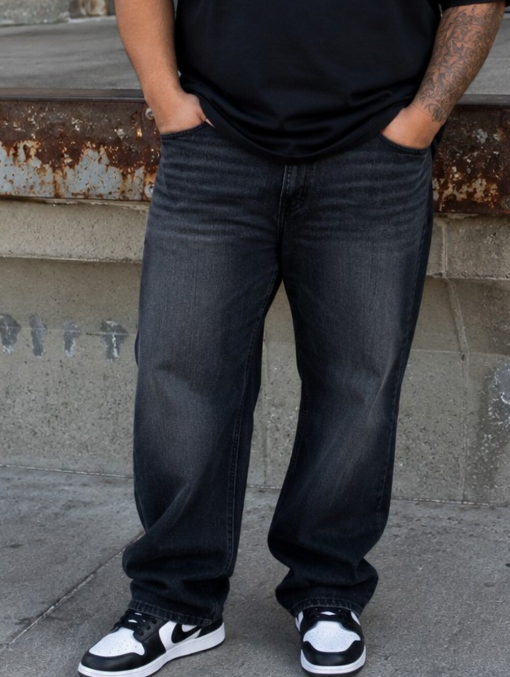 Ecko Unlimited Men’s Relaxed Straight Jeans  Zombie Wash NWT